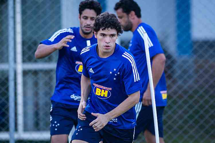 Na Justiça, Dodô pede que Cruzeiro respeite acordo feito pela gestão Wagner e diz que quer voltar aos treinos na Toca II